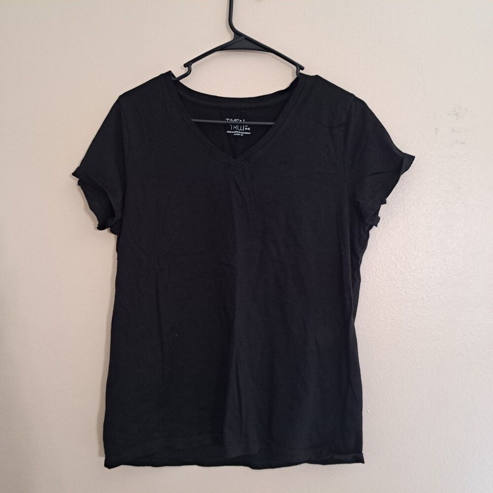 Time And Tru T Shirt Women’s Small 4-6 Black Short Sleeve V Neck